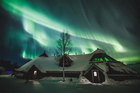  O Museu de Arte Moderna de Xãkhma: Um tesouro surrealista em meio à aurora boreal?