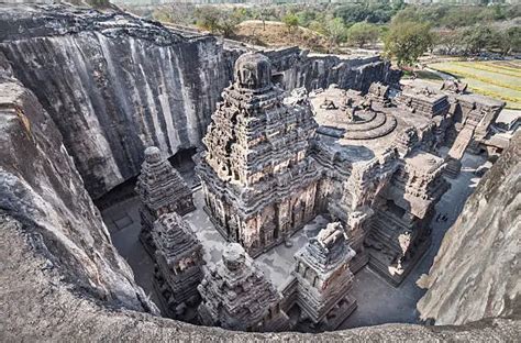 O Templo de Kailasa! Uma Maravilha Esculpida na Pedra em Ellora